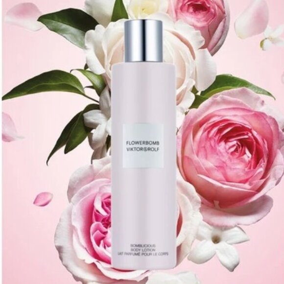 Viktor&Rolf Gift Set-Drawstring,Flowerbomb Spray&Body Cream-1.2ml,50ml-2pc-NEW - Picture 8 of 16